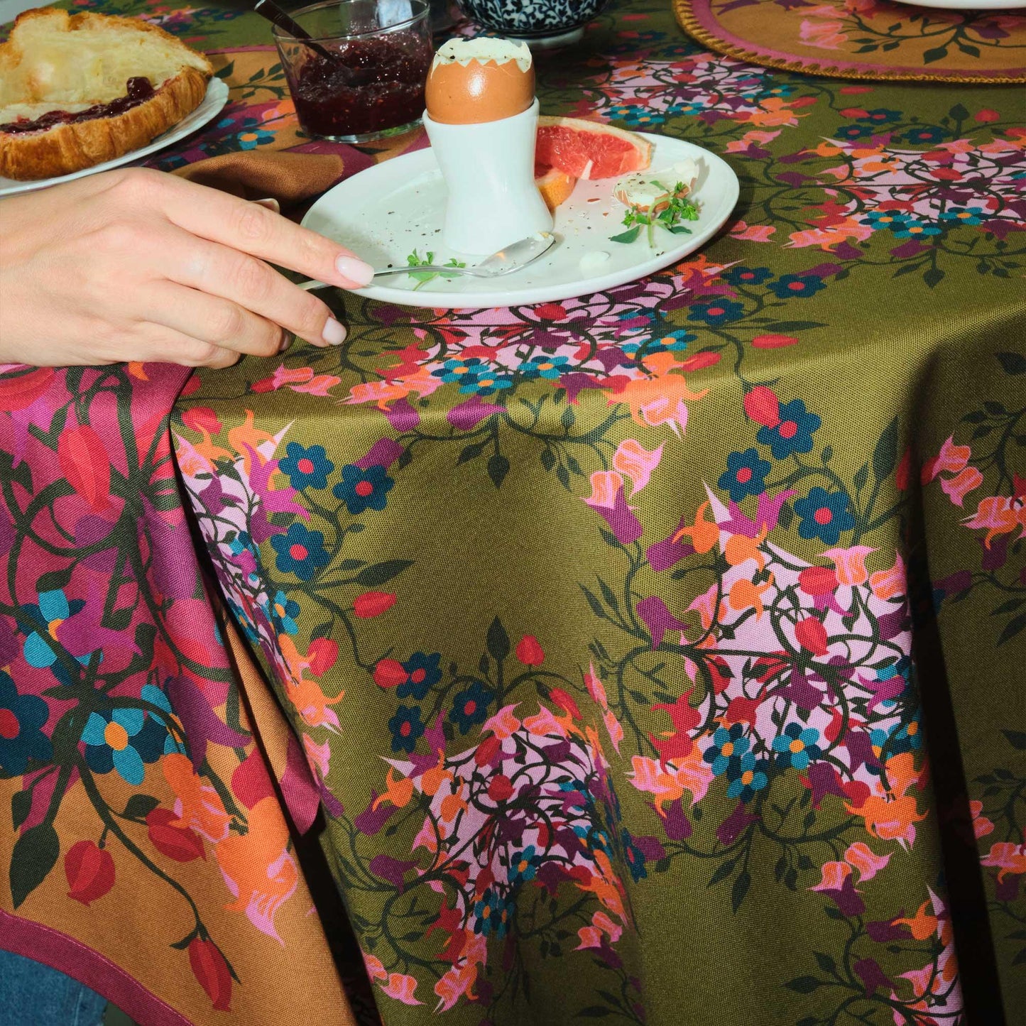Blumen Tablecloth | Green