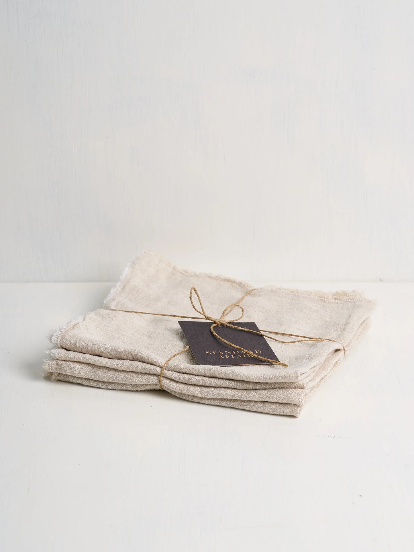 Philo Linen Napkin Set | Set of 4 | Natural