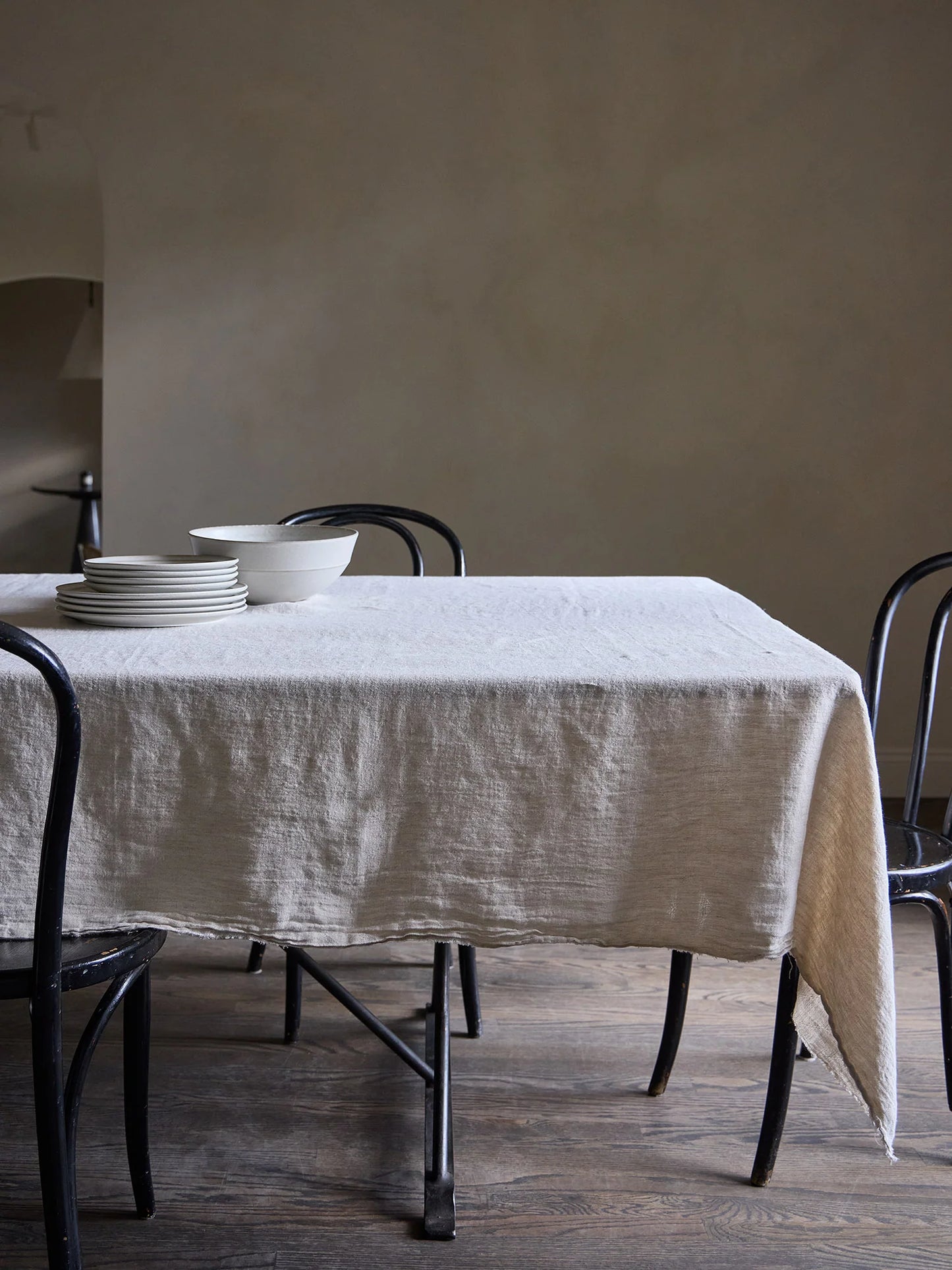 Philo Linen Tablecloth | Natural